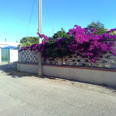 Holiday home Dei Mille Colori Con Ampio Giardino Adatta Ai Vostri Amici A Quattro Zampe