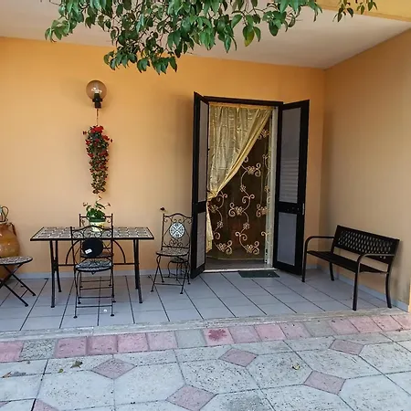 Holiday home Dei Mille Colori Con Ampio Giardino Adatta Ai Vostri Amici A Quattro Zampe *